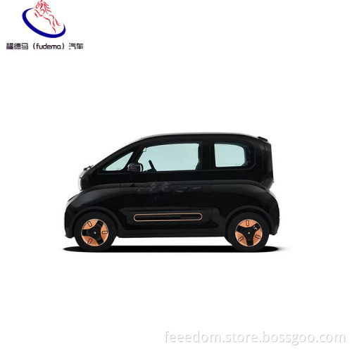 Baojun Kiwi Special Hot Selling Passenger Car Suv Electric Vehicle Limousine For Adults 4 Wheel